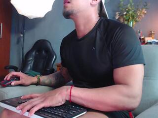  geirge_lois chat room