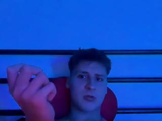 josh_mendes room chat