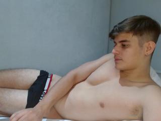 xandeer_collins from Flirt4Free