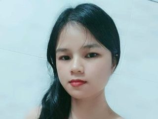  celine_nguyen chat room