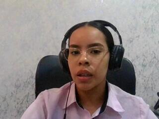 Mykaela Best live webcam model