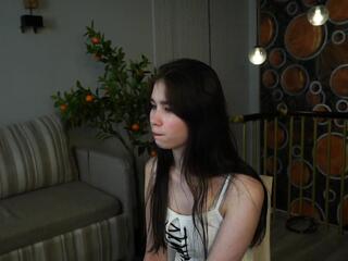  daryl_ashfield chat room