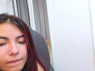 Alanah Rayne live webcam model