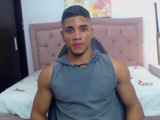 dustyn_michelle from Flirt4Free