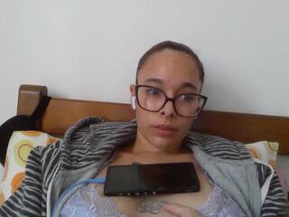  lizza_monroe chat room