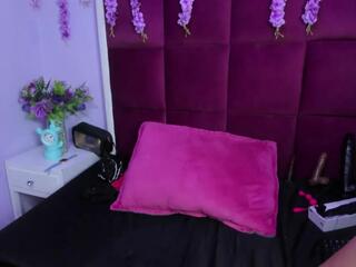  kattaleya_luck chat room
