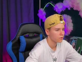  jean_wilsons chat room