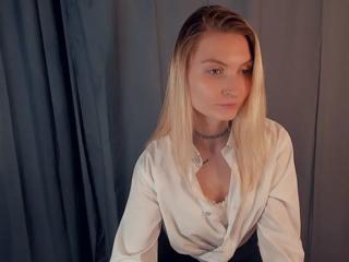 silvia_coombs from Flirt4Free