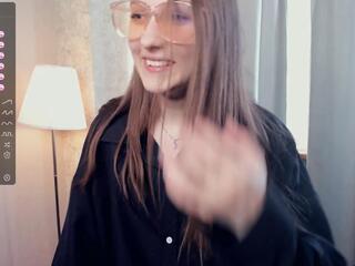  faline_dearyv chat room