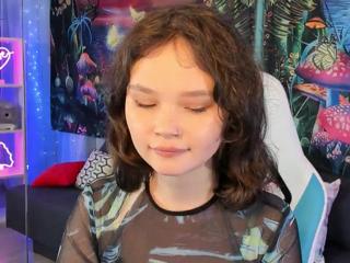  emily_chaves chat room