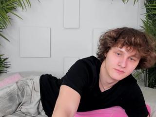  oliver_fors chat room