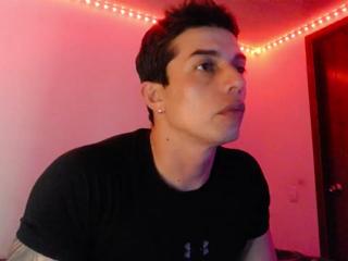 Dylann Rodriguez webcam flirt4free model stream image