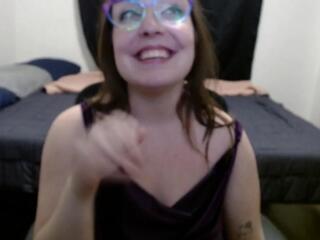  gwen_gale chat room