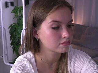  ashley_beacher chat room