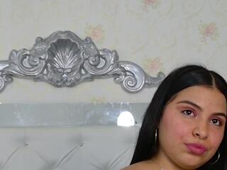 Abril Wood