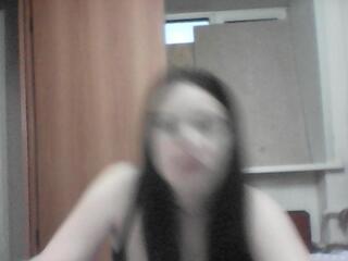  leya_mew chat room