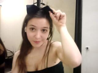  mariam_cauldwell chat room