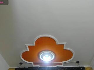  irene_jones_luisa_roy chat room