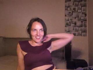  zarina_croft chat room