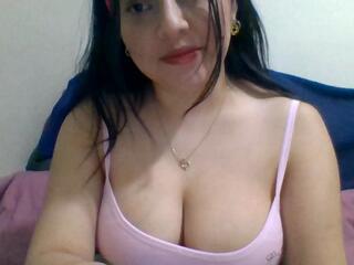  ellie_angels chat room
