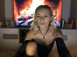 Flirt4Free's stunning Eva_nessa is broadcasting now getting horny and peaking eva_nessa from Flirt4Free