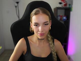  alexi_anne chat room