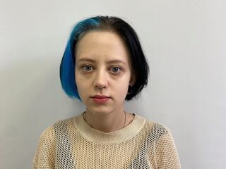 tara_triece chat room