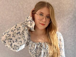  carlie_josselyn chat room