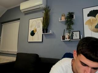  yankins_sven chat room