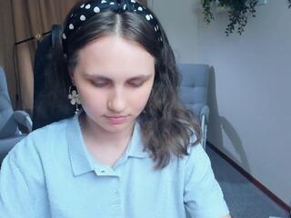  gita_haselhuhn chat room