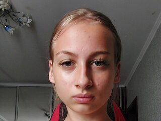 Waltraud Uecker webcam flirt4free model stream image