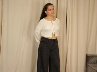 elfriede_hagarty chat room