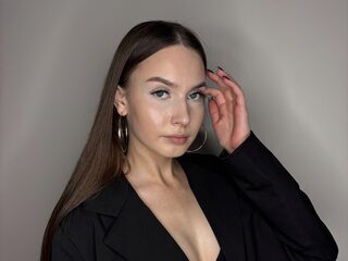 Discover rebbecca_mancina from Flirt4Free