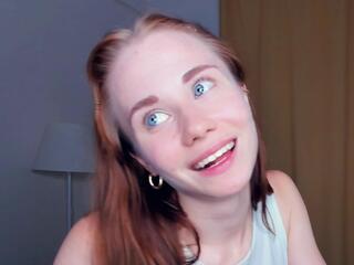  timika_barswell chat room