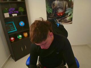  chris_owenn chat room