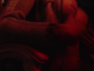  almendra_thulson chat room