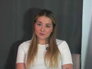  maude_soqui chat room