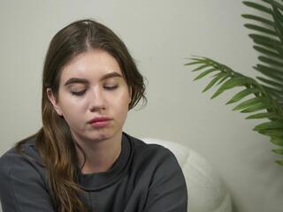  annie_tschida chat room