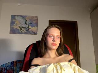  ginny_such chat room