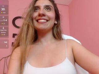  sarahi_honey chat room
