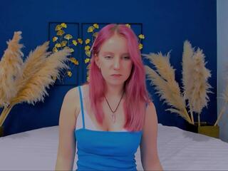 Discover nova_reed from Flirt4Free