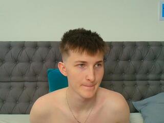  dante_voss chat room