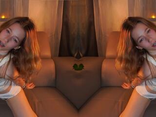  corrinne_laserna chat room