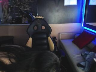  kitten_dolli chat room