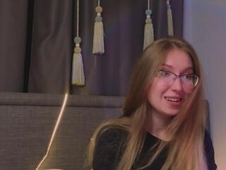  georgette_balliet chat room
