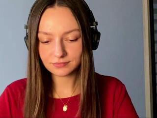  emilie_helmuth chat room