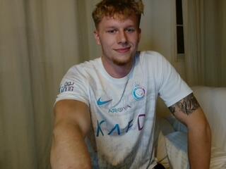  travis_bennett chat room