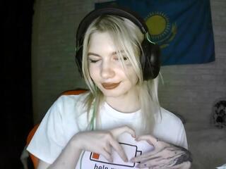  millicent_losiewski chat room