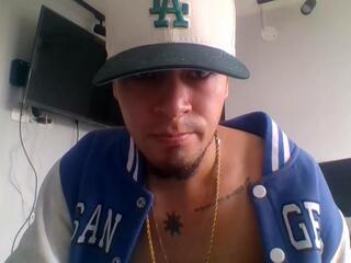 matias_monroe chat room