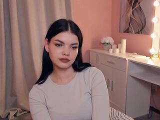  maisie_kleinsorge chat room